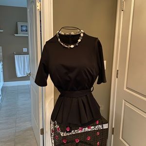 Black peplum short sleeve blouse